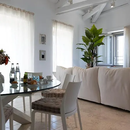 Vetera Luxury Home- Casa Forno 1638 4* Tropea