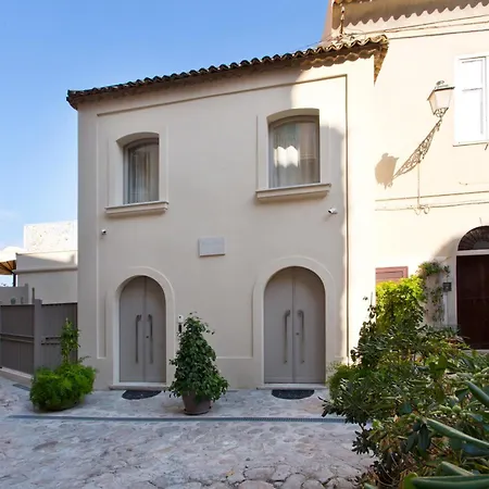 Vendégház Vetera Luxury Home- Casa Forno 1638 4*