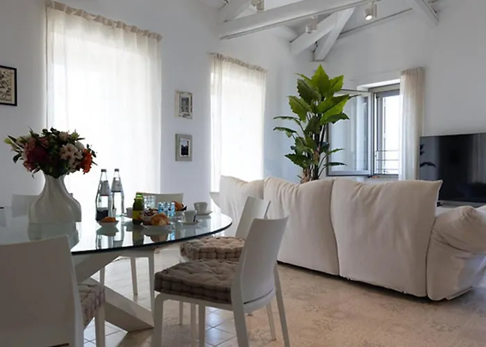 Vetera Luxury Home- Casa Forno 1638 4* 特罗佩阿